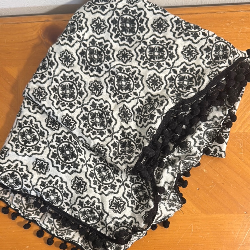 Black and White Patterned Scarf with Tassels